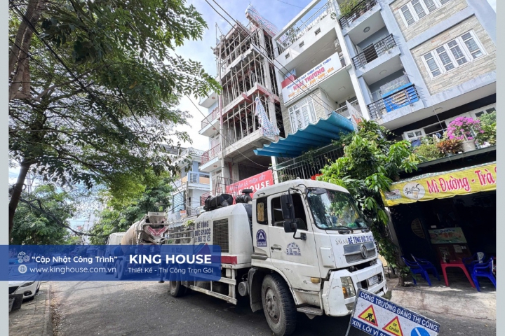 Công Tác Đổ Bê Tông Sàn Sân Thượng Nhà Phố Nguyễn Hiến Lê - Tân Bình